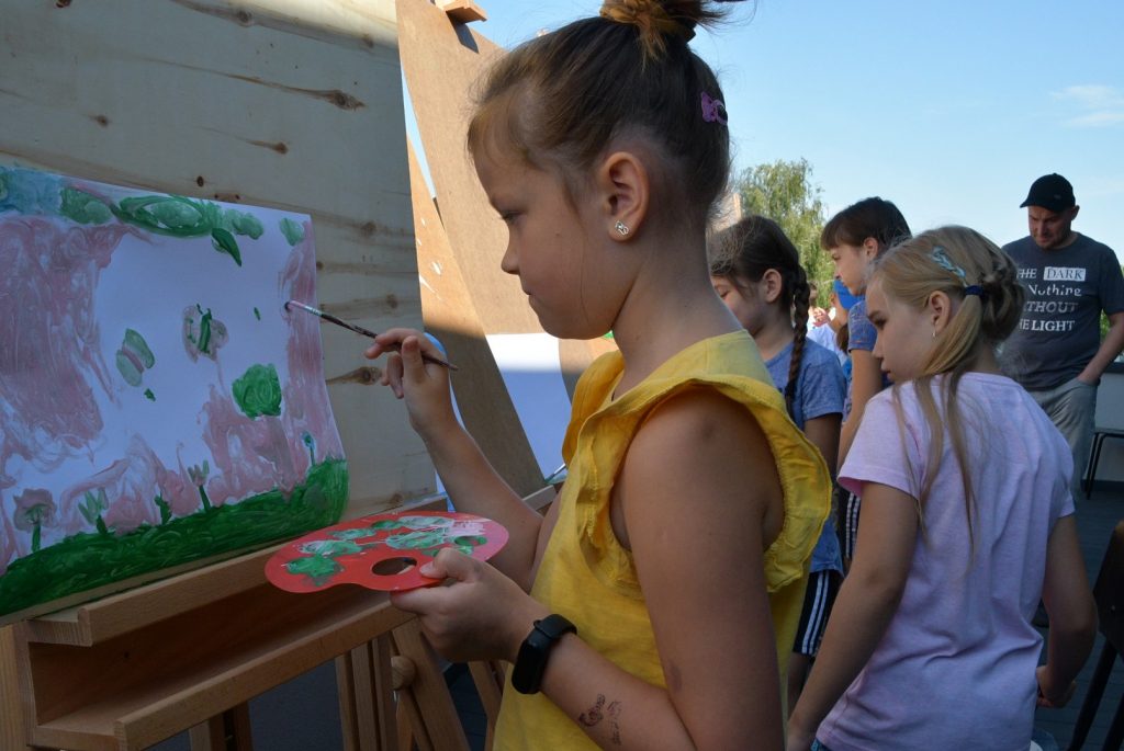 Wakacyjny ArtCamp – dzień 5, galeria