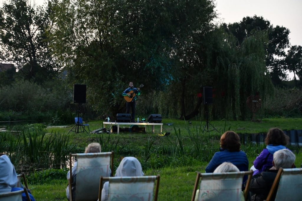 Fabrizio Walker, koncert nad rzeką Zgłowiączką - galeria