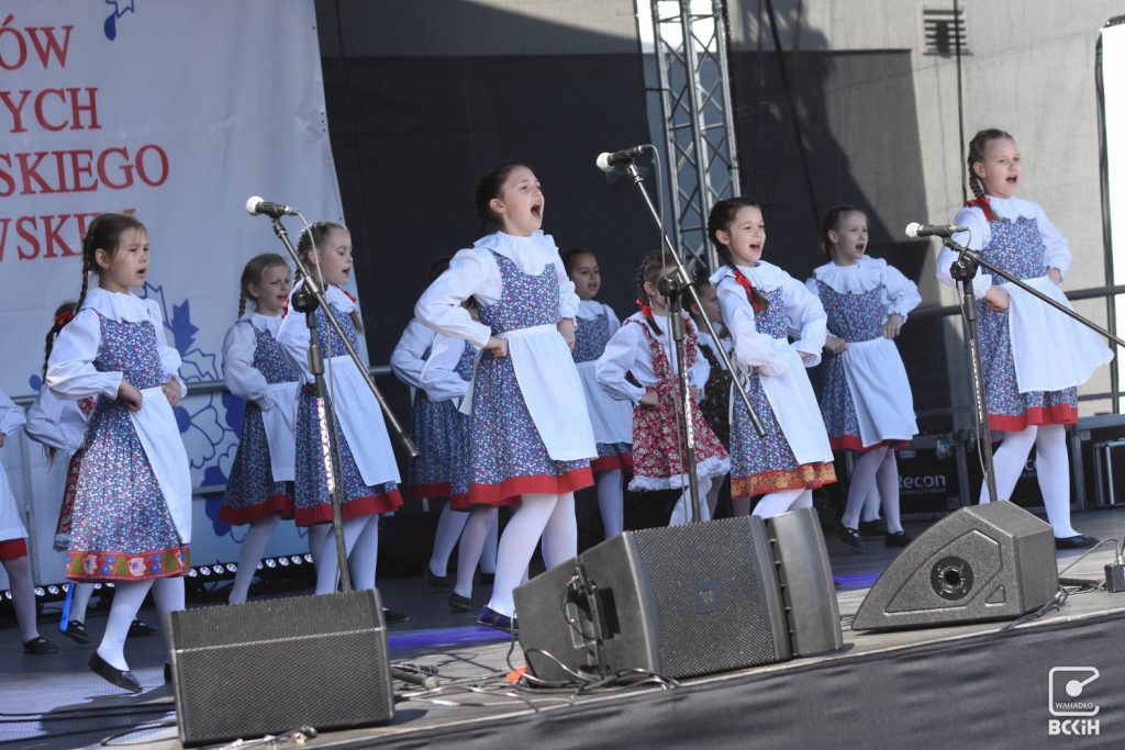 VI Festiwal Zespołów Folklorystycznych im. Tadeusza Zielińskiego - galeria