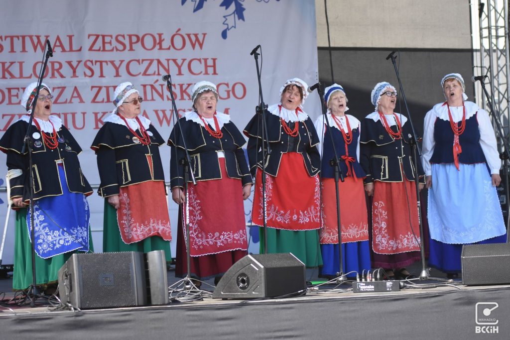 VI Festiwal Zespołów Folklorystycznych im. Tadeusza Zielińskiego - galeria