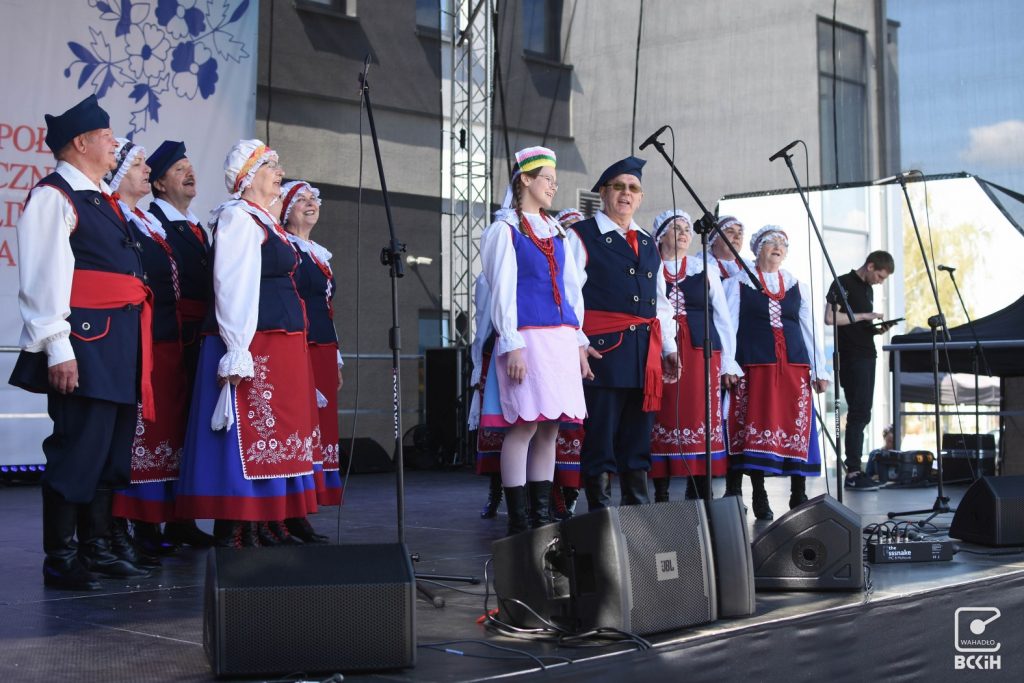 VI Festiwal Zespołów Folklorystycznych im. Tadeusza Zielińskiego - galeria