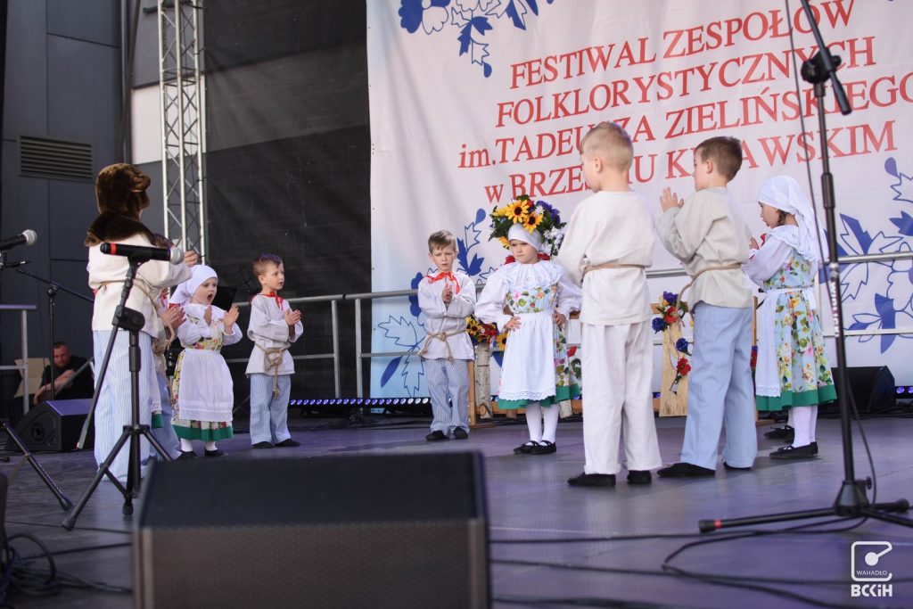 VI Festiwal Zespołów Folklorystycznych im. Tadeusza Zielińskiego - galeria