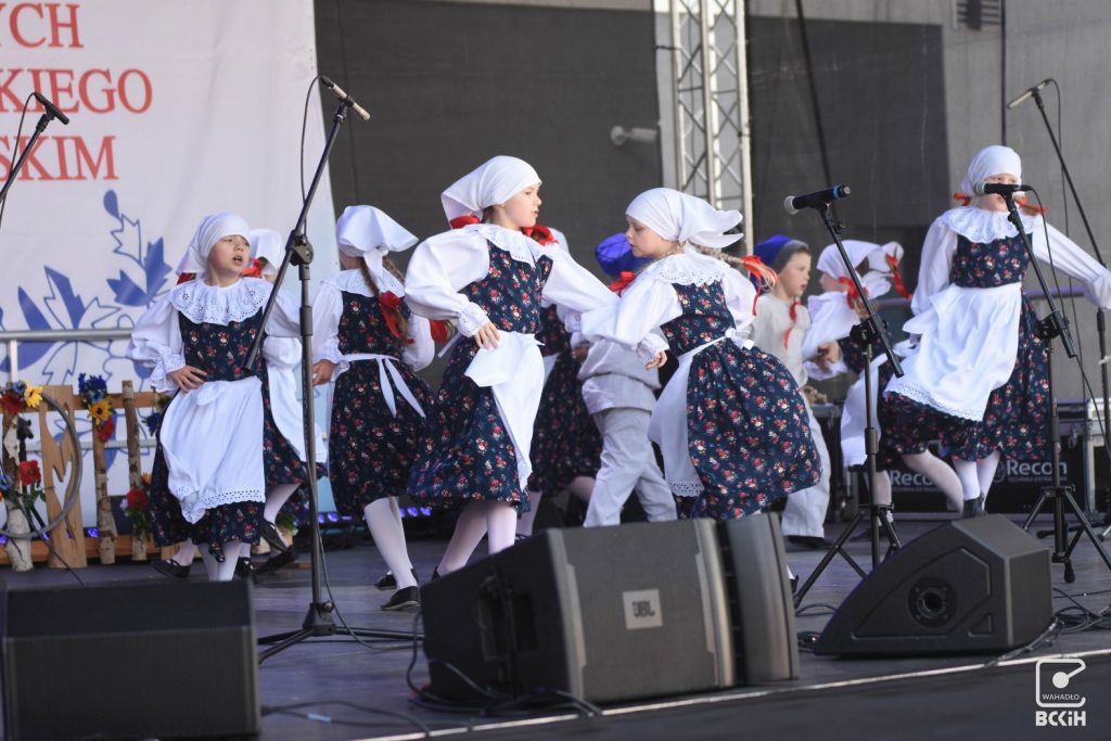 VI Festiwal Zespołów Folklorystycznych im. Tadeusza Zielińskiego - galeria