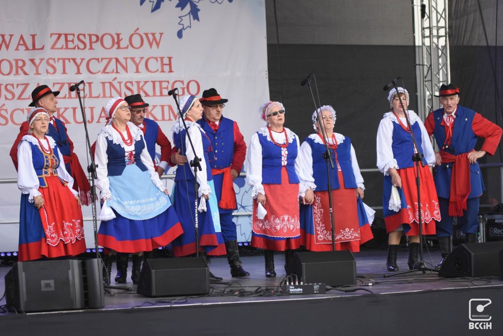 VI Festiwal Zespołów Folklorystycznych im. Tadeusza Zielińskiego - galeria