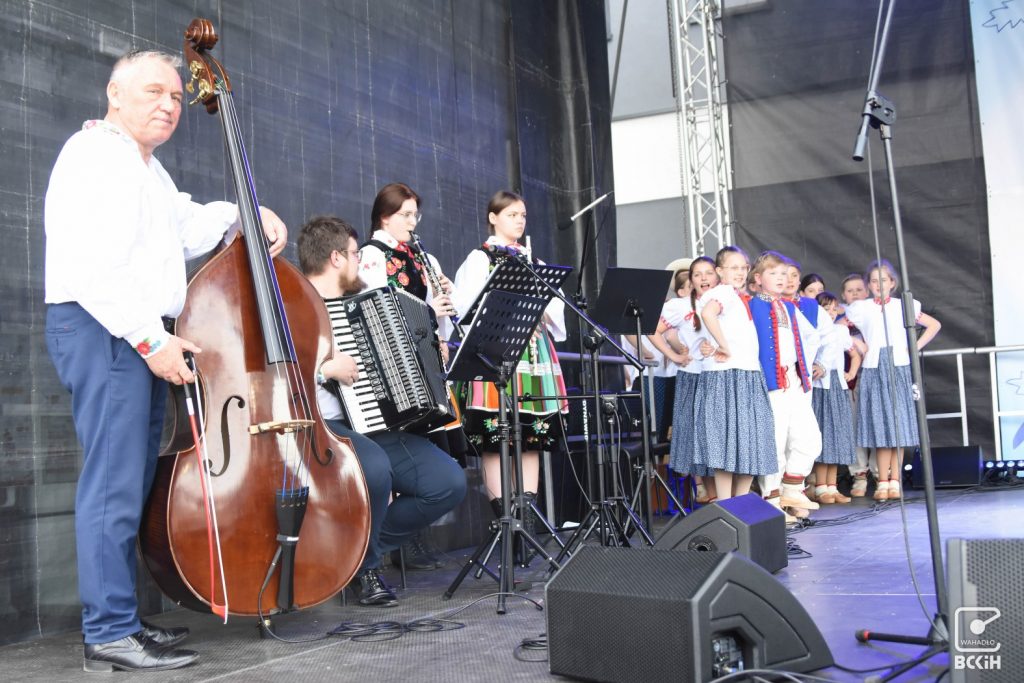 VI Festiwal Zespołów Folklorystycznych im. Tadeusza Zielińskiego - galeria