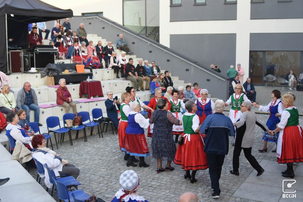 VI Festiwal Zespołów Folklorystycznych im. Tadeusza Zielińskiego - galeria